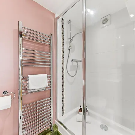 Bright&unique Loft - Hideaway * Harrogate